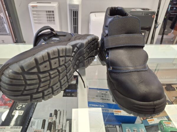 15u528824 4 BOTAS DE SEGURIDAD PANTER TALLA 44