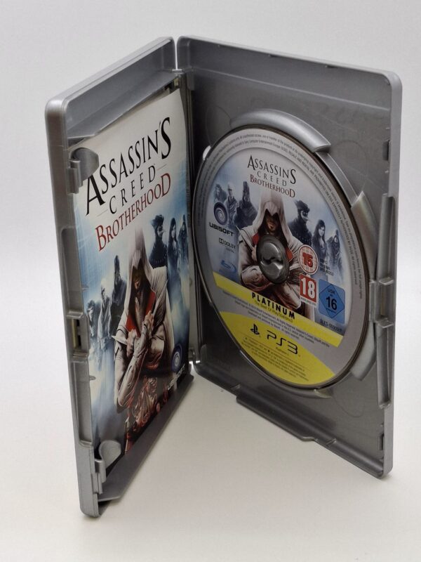 15u529888 3 ASSASINS CREED BROTHERHOOD