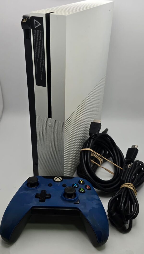 517877 1 CONSOLA XBOX ONE S 500GB + MANDO Y CABLES