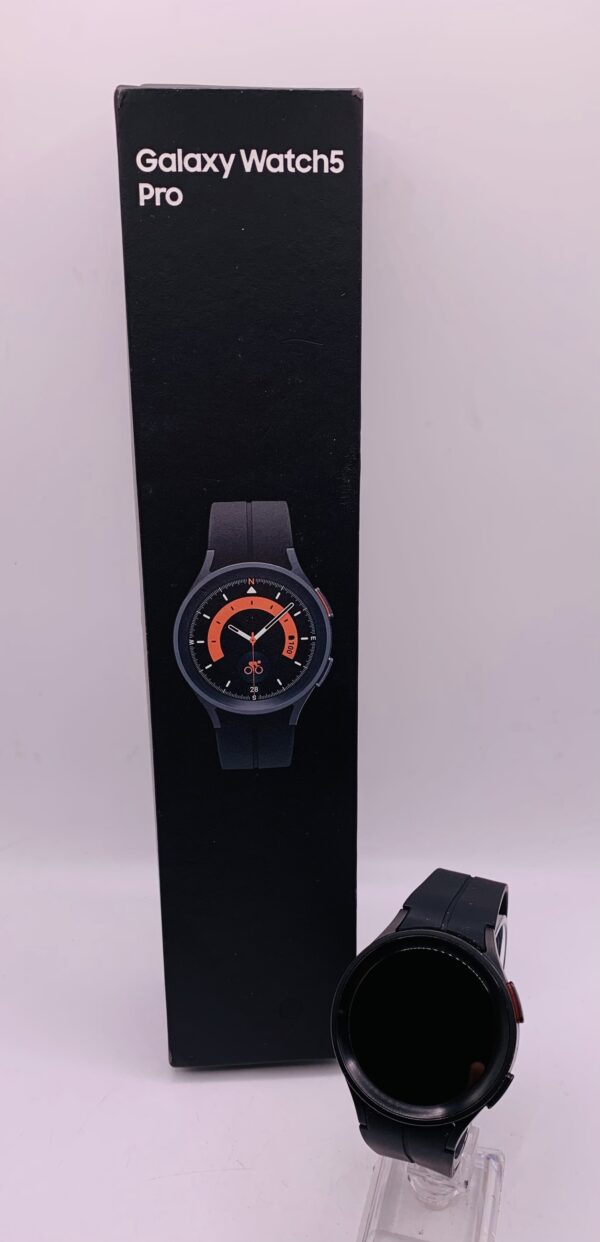 518380 scaled SMARTWATCH SAMSUNG WATCH 5 PRO 45MM LTE+ CAJA + CABLE DE CARGA