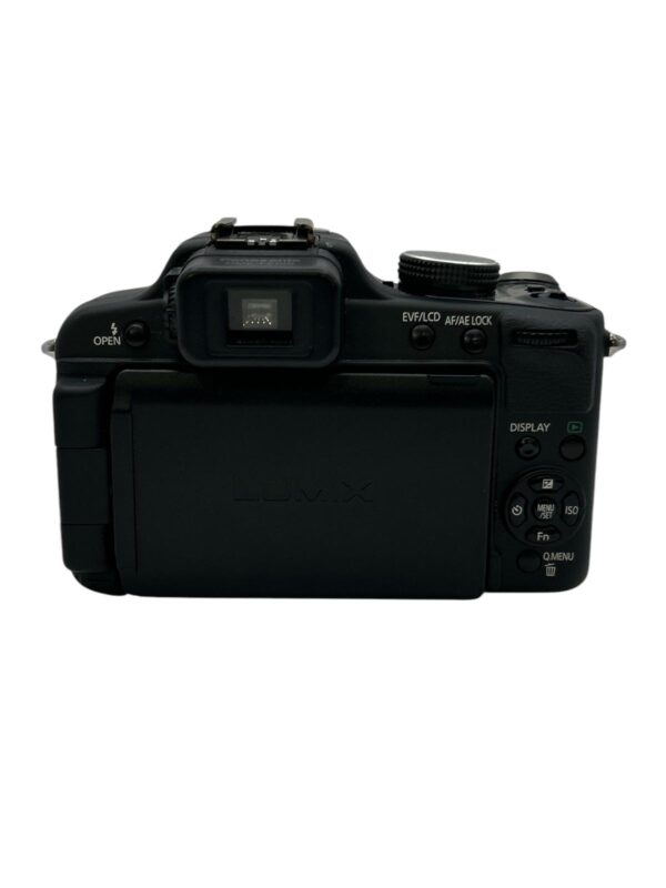 523181 5 CAMARA DIGITAL BRIDGE LUMIX DMC-FZ100 14MPX 24X (SIN CARGADOR) + FUNDA