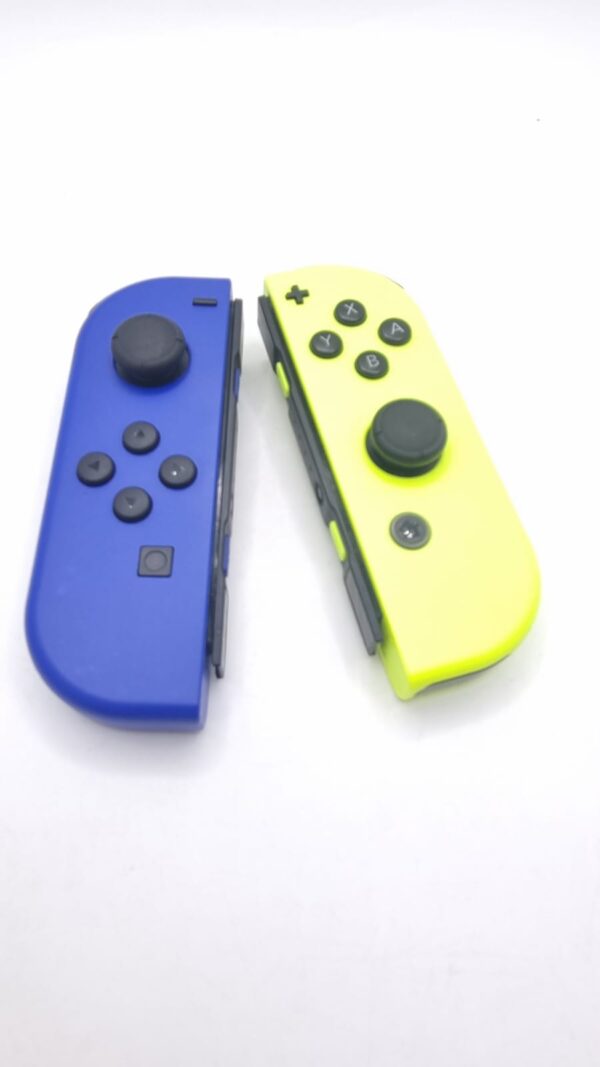 525255 2 JOYCONS PARA NINTENDO SWITCH AMARILLO Y AZUL + ACC + CAJA