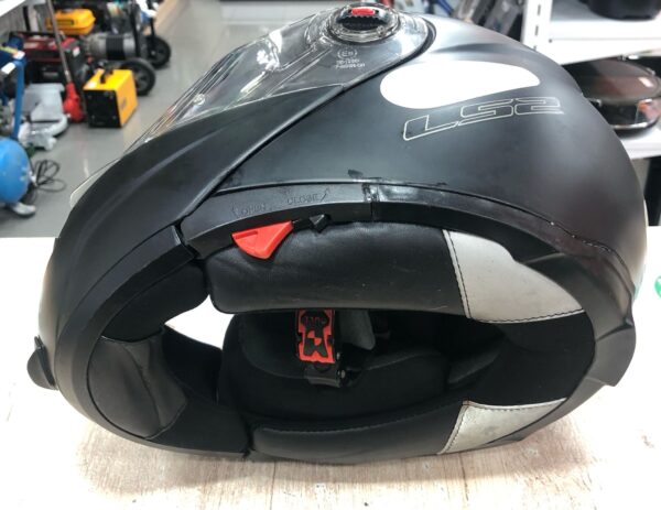 527147 7 CASCO MOTO ABATIBLE CON GAFAS LS2 FF370 EASY / TALLA S