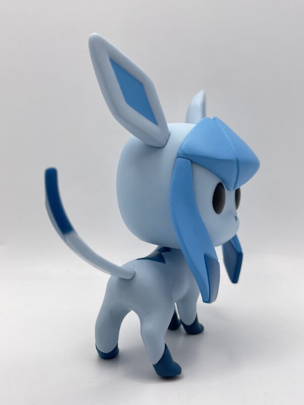 IMG 9124SAMU040125 63 scaled FUNKO POP POKEMON GLACEON 921