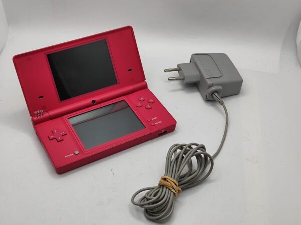 Imagen de WhatsApp 2025 02 08 a las 10.27.43 8b9cf05a CONSOLA NINTENDO DSI ROSA + CARGADOR