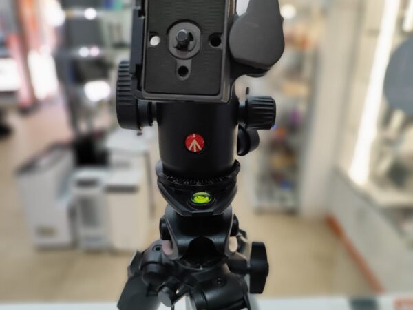 Imagen de WhatsApp 2025 02 12 a las 11.33.14 411f1efd TRIPODE MANFROTTO OX55PROB FIBRA CARBONO ANCLAJE QD 498RC2