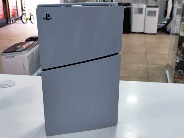 Imagen de WhatsApp 2025 02 15 a las 13.29.28 259ee251 CONSOLA PS5 SLIM DIGITAL 1TB BLANCO + CABLES Y MANDO