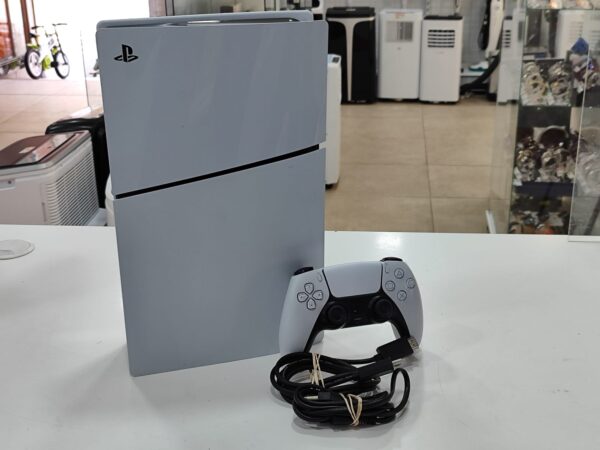 Imagen de WhatsApp 2025 02 15 a las 13.29.28 6bf3cd96 CONSOLA PS5 SLIM DIGITAL 1TB BLANCO + CABLES Y MANDO