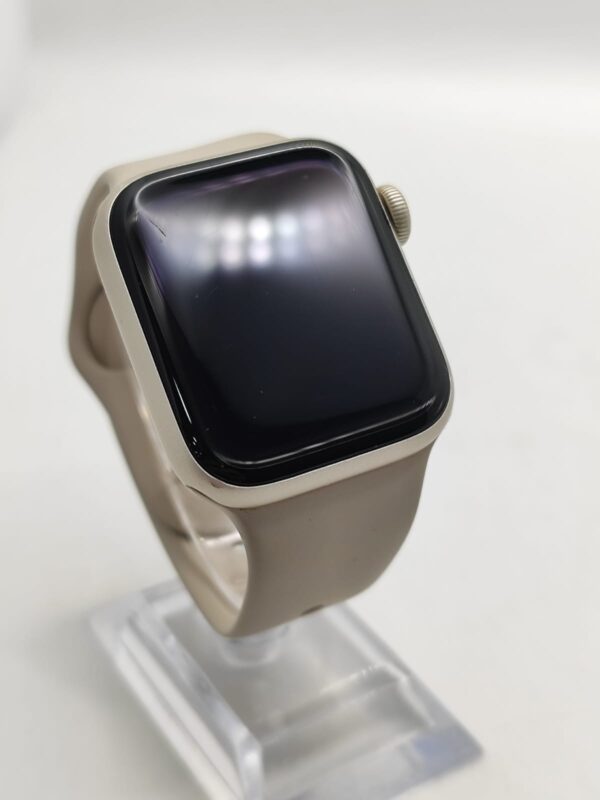 Imagen de WhatsApp 2025 02 17 a las 16.56.34 c7851d09 APPLE WATCH SE 2ND GEN CEL 40MM ALUMINIO EN ORO 98% SALUD BAT + CAJA