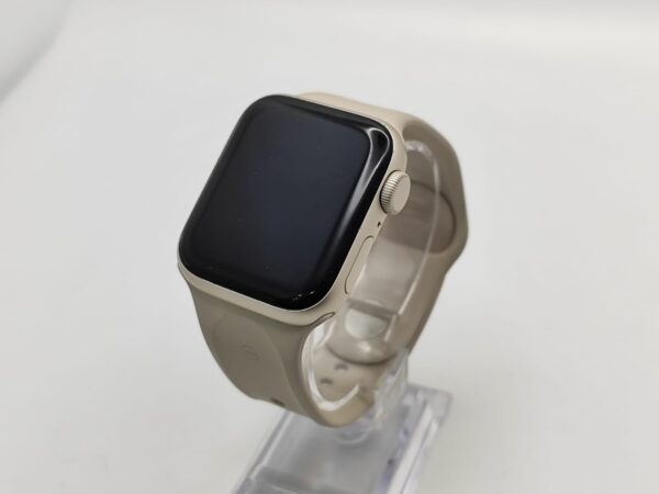 13825 4 APPLE WATCH SE 2ND GEN 40MM ALUMUNIO EN ORO + CAJA Y ACC BATERIA 100%