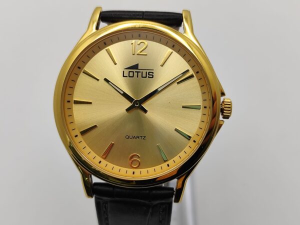 13828 1 RELOJ LOTUS 18517 DORADO CORREA CUERO NEGRO