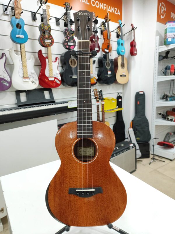 13835 1 UKELELE ROSEN K13 NA MADERA