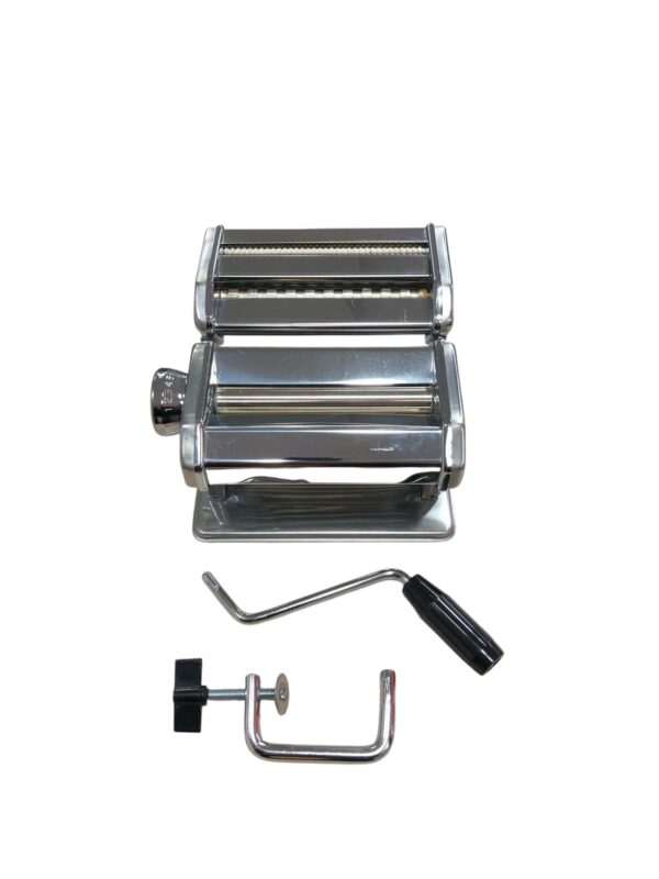 16 U532440 1 MAQUINA PARA HACER PASTAS IBILI + SOPORTE