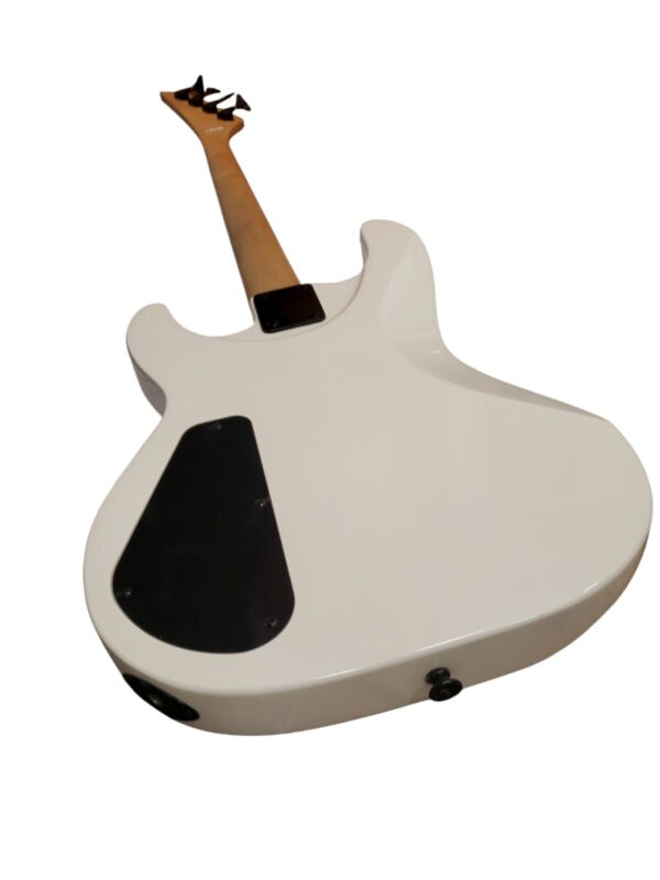 502274 3 BAJO ELECTRICO JACKSON SJ2 CONCERT BLANCO + FUNDA