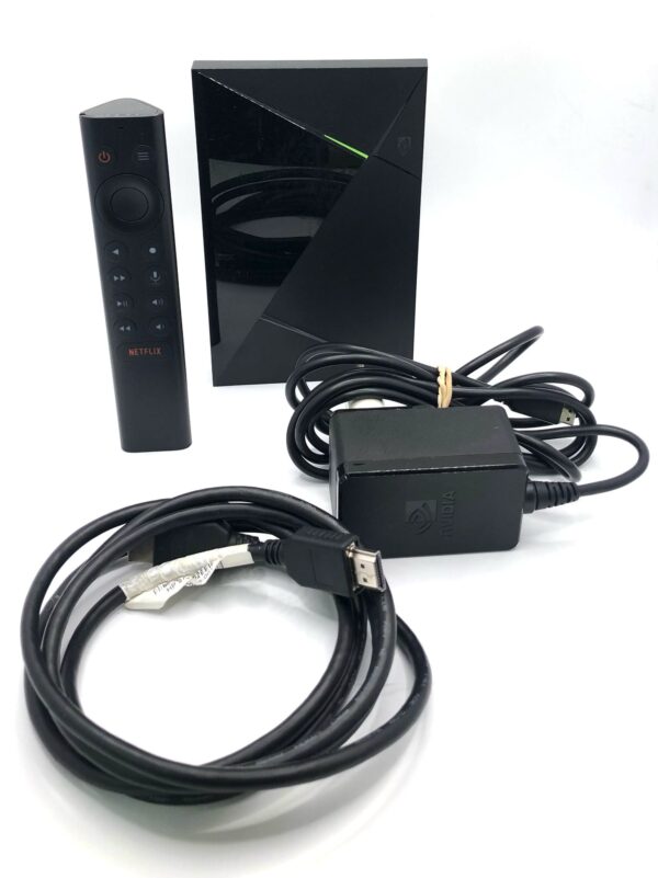 513086 1 REPRODUCTOR NVIDIA SHIELD 4K + CABLE HDMI + MANDO + FUENTE DE PODER