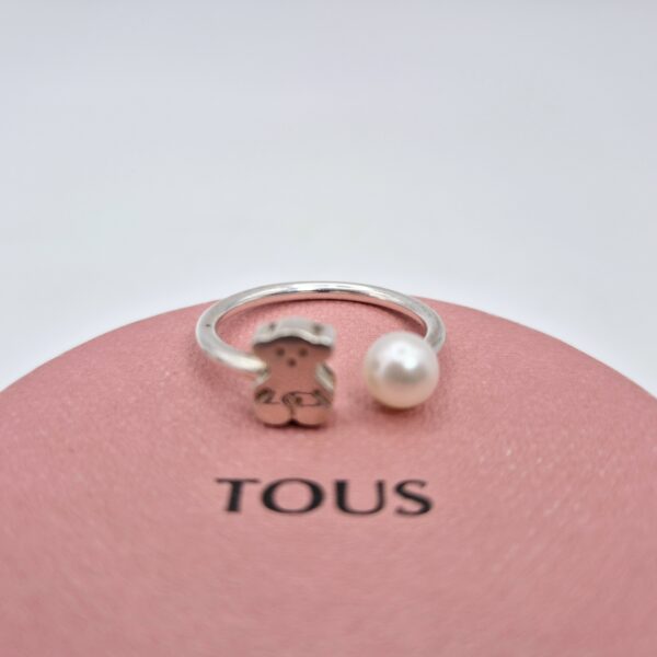 522184 3 scaled ANILLO TOUS OSO PERLA CON CAJA