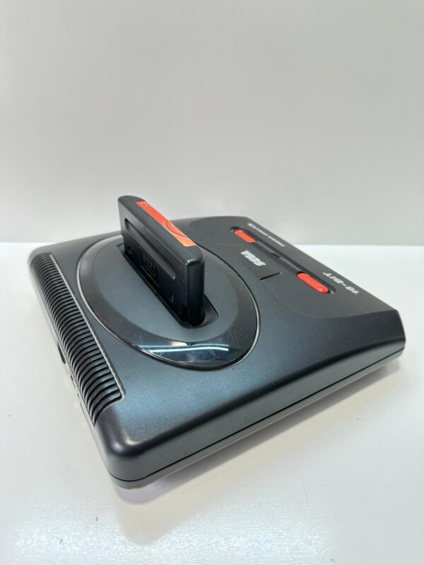 530507 9 CONSOLA SEGA MEGADRIVE 2 + MANDO +CABLES+JUEGO