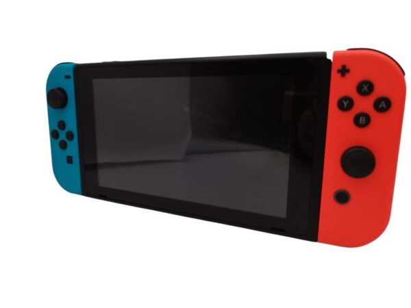 533758 6 CONSOLA NINTENDO SWITCH 001 + ACCESORIOS + CAJA