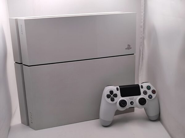 Imagen de WhatsApp 2025 02 06 a las 19.21.25 5b56a8ef CONSOLA PS4 FAT 500GB BLANCO + MANDO