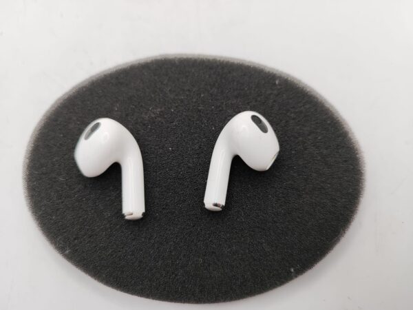 Imagen de WhatsApp 2025 03 04 a las 19.08.55 1056b0c9 APPLE AIRPODS 3RD GEN A2566