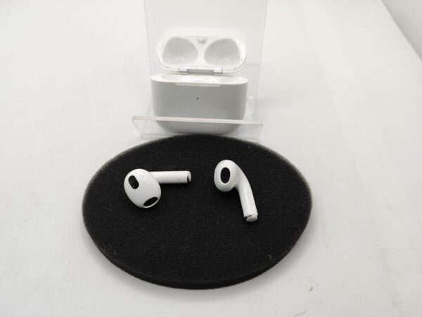 Imagen de WhatsApp 2025 03 04 a las 19.08.55 4c8eeaa9 APPLE AIRPODS 3RD GEN A2566