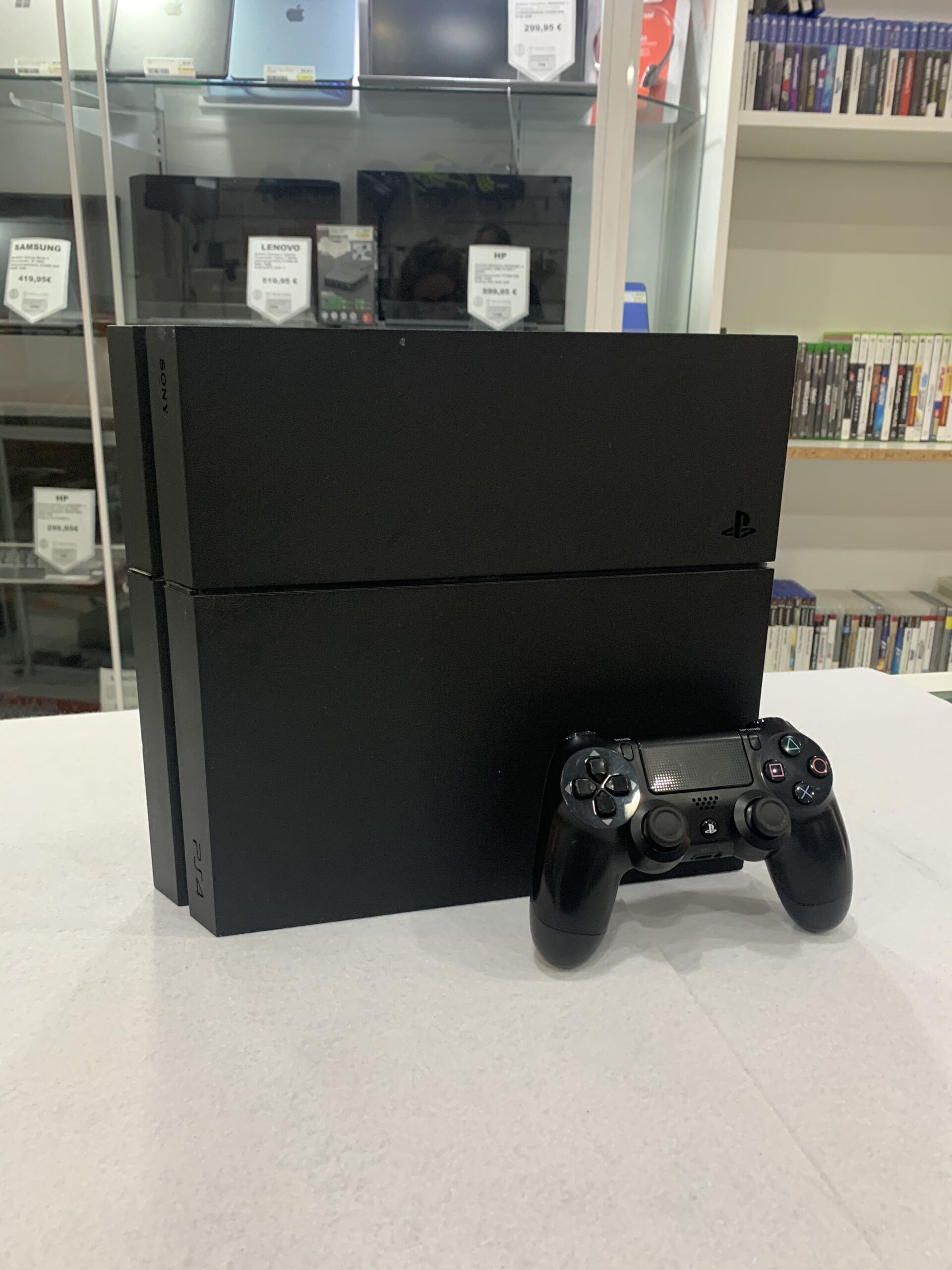 CONSOLA SONY PS4 FAT 500GB+CABLES Real Cash