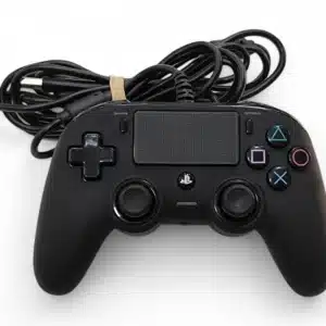 MANDO PARA PS4 CON CABLE NACON BB4468BLK NEGRO