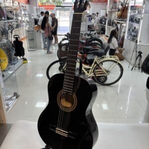 GUITARRA CLASICA VALENCIA  VC104BK NEGRA