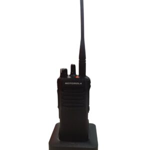 WALKIE TALKIE MOTOROLA R7A UHF + CARGADOR + AURICULAR