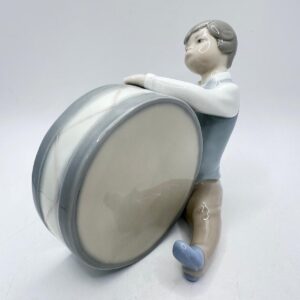 FIGURA DE LLADRO NIÑO CON TAMBOR