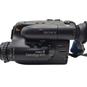 VIDEOCAMARA VINTAGE SONY HANDYCAM CCD-TR45E + ACCESORIOS *DECORATIVA*