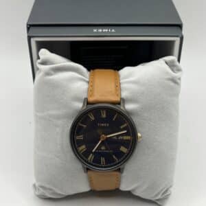 RELOJ TIMEX TW2U88500 NEGRO CORREA MARRON CON CAJA