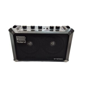AMPLIFICADOR ROLAND MOBILE + FUNDA