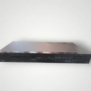 SINTONIZADOR LUXMAN T92L