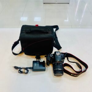 CAMARA REFLEX CANON 1100D, 18-55MM CARGADOR