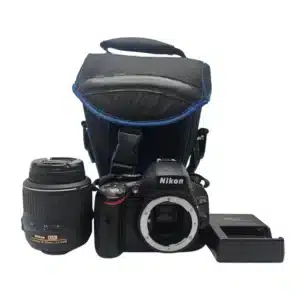 CAMARA NIKON D5100 + OBJETIVO NIKON 18-55 3.5-5.6 G + CARGADOR + FUNDA + BATERIA