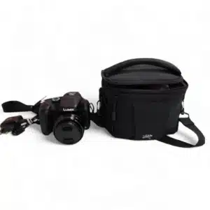 CAMARA PANASONIC LUMIX FZ82 + CARGADOR + FUNDA + 1 BATERIA