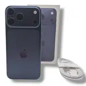 IPHONE 17 PRO MAX 256GB BLANCO SALUD DE BATERIA 100% + ESTUCHE