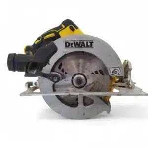 SIERRA CIRCULAR DEWALT DCS570 + BATERÍA 18V 2AH  + CARGADOR