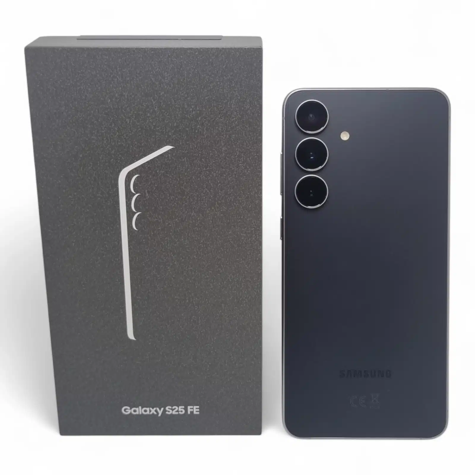 Movil Samsung S25 FE 128GB 8GB Ram Negro + Cable + Caja — foto 2