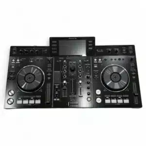 CONTROLADORA DJ PIONEER  XDJ-RX CON CABLES Y FUNDA