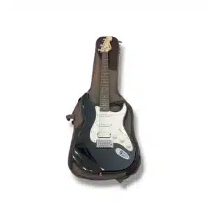 GUITARRA ELECTRICA SQUIER BULLET STRAT + FUNDA