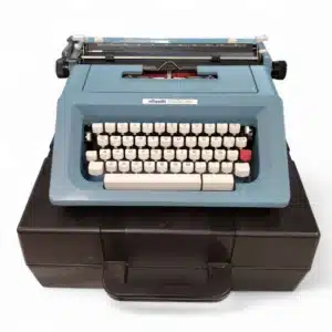 MAQUINA DE ESCRIBIR OLIVETTI STUDIO 46 + MALETIN