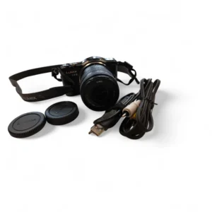 CAMARA LUMIX GF3 + OBJETIVO PANASONIC 14-42  + CABLES