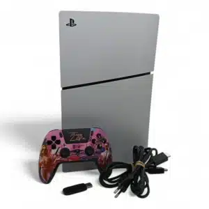 CONSOLA PS5 SLIM 1TB CON CABLEADO Y MANDO THUG LIFE