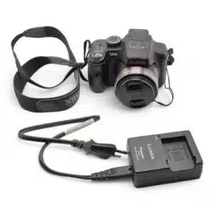 CAMARA BRIDGE LUMIX FZ45 + CARGADOR + CABLE