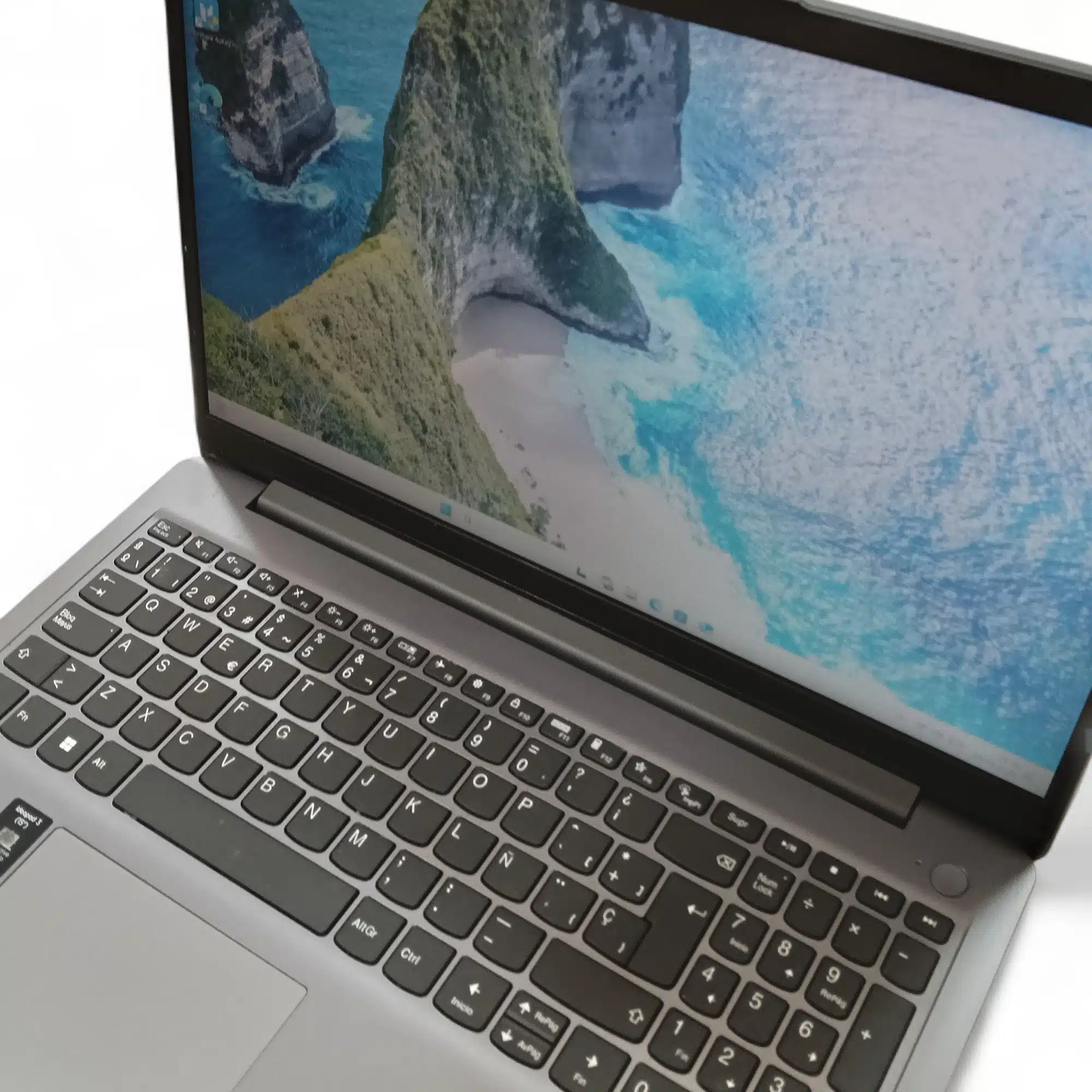 Portatil Lenovo Ideapad 3 Intel Core I5 11TH 1155G7 /8 GB Ram/ 512 Ssd + Cargador — foto 4