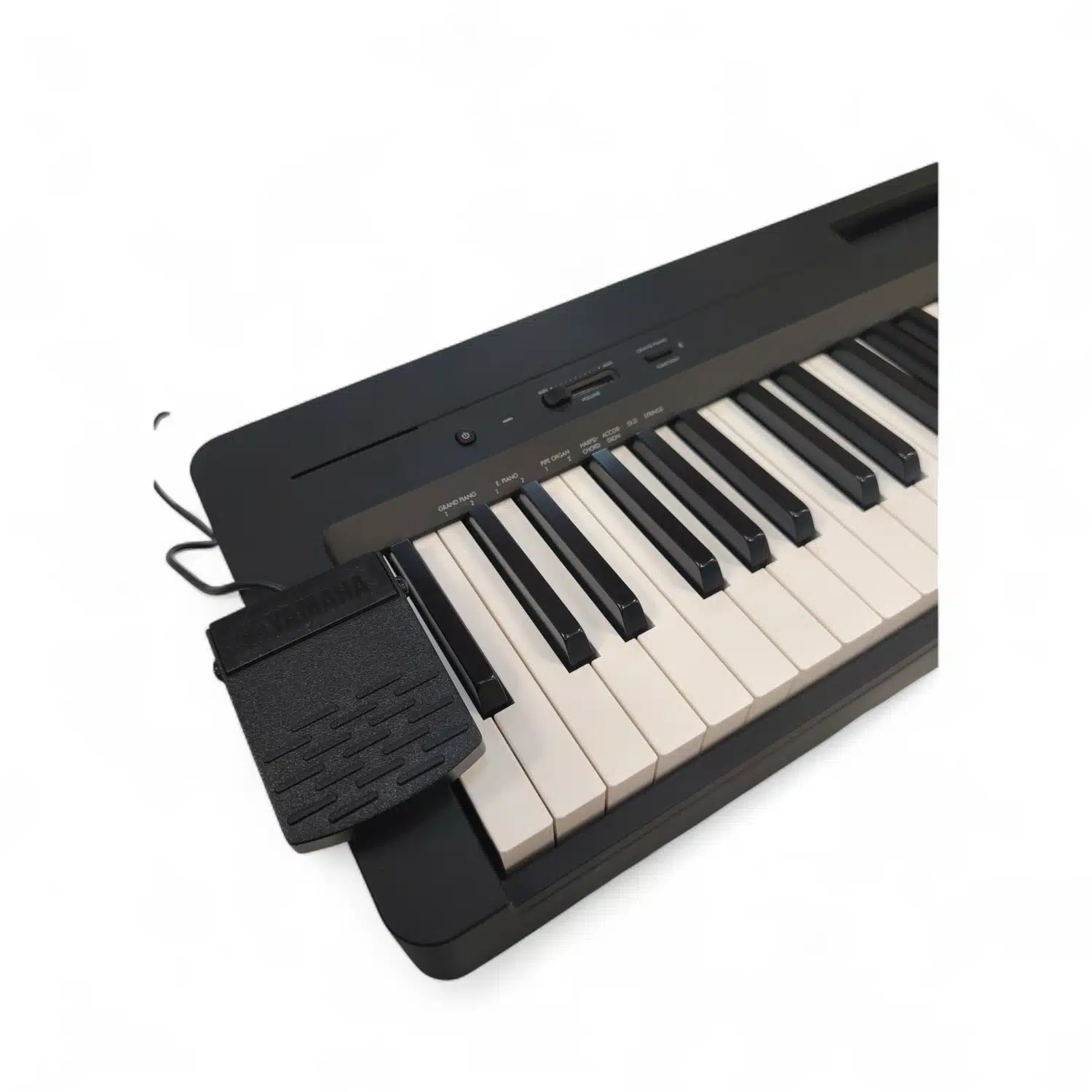 Teclado Yamaha P-145BTB+CAJA,CABLE DE Corriente Y Pedal — foto 3