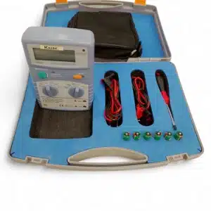 MALETIN MEDIDOR DIGITAL DE AISLAMIENTO KAISEN MS 5201