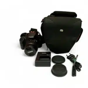 CAMARA CANON EOS 1200D + OBJETIVO CANON EFS 18-55MM ESTABILIZER  + BOLSO + BASE DE CARGA  Y 3 BATERIA